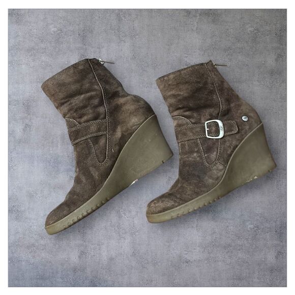 Ugg boots size 9 - Picture 13 of 14